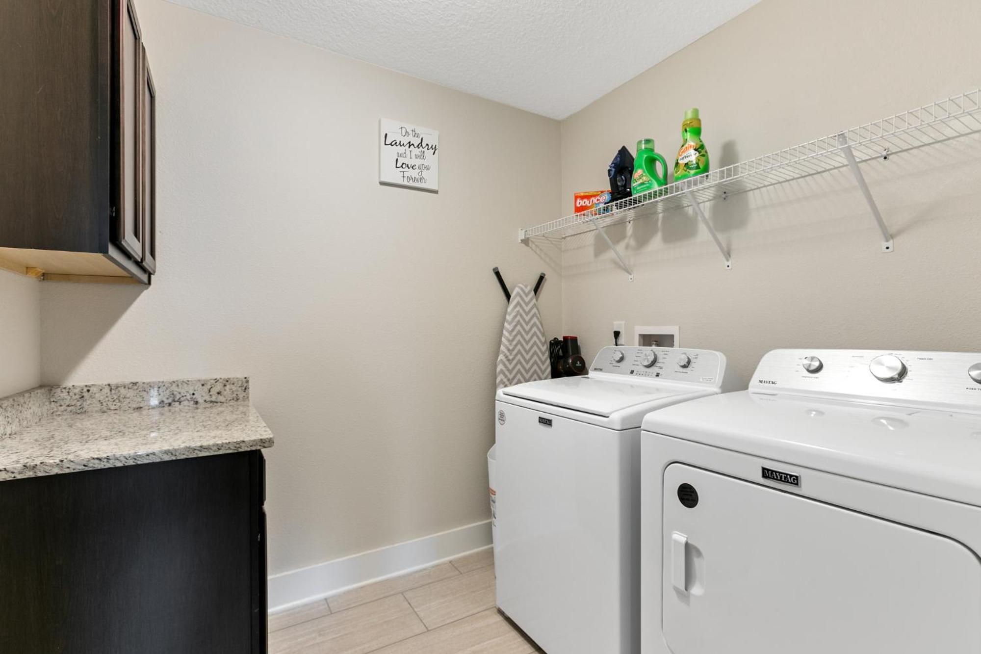 فيلا 3 Minutes To Beach, 9 Minutes To Mayo Clinic, King Bed, Sleeps 8 شاطئ جاكسونفيل المظهر الخارجي الصورة